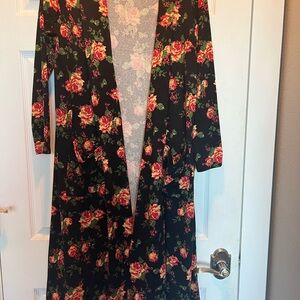 Lularoe Sarah long  cardigan sweater / duster Large. Black with roses.